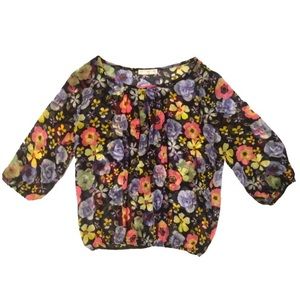 Feminine Floral Blouse